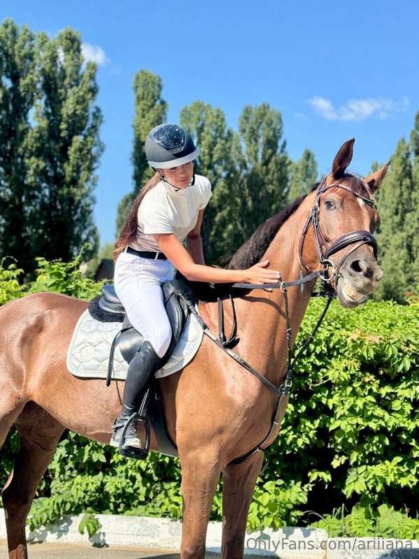 🐎 Good morning, beauties! 🐎Just started my day with a ride, ..