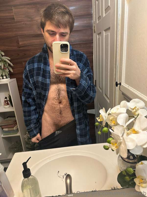 mrbuttoncb image #0
