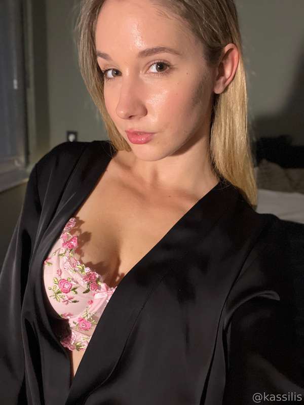 i'm already lying in bed missing just your dick inside of me..