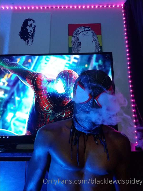 blacklewdspidey image #4