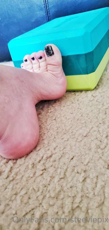 Getting a good stretch in. What do you think would fit under..