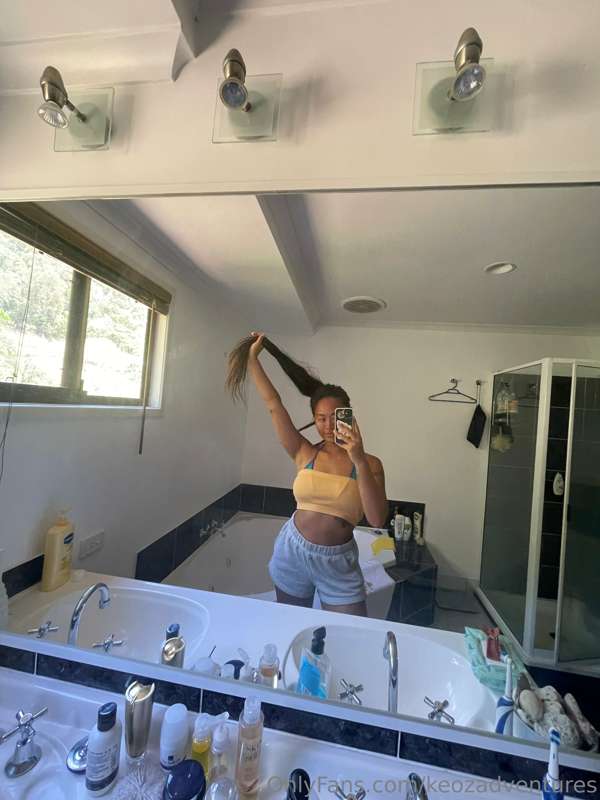 Pic de chixxx dans l'miroir