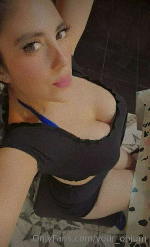 ‼️free free subscription ‼️

she is @elianitaprinces ready f..