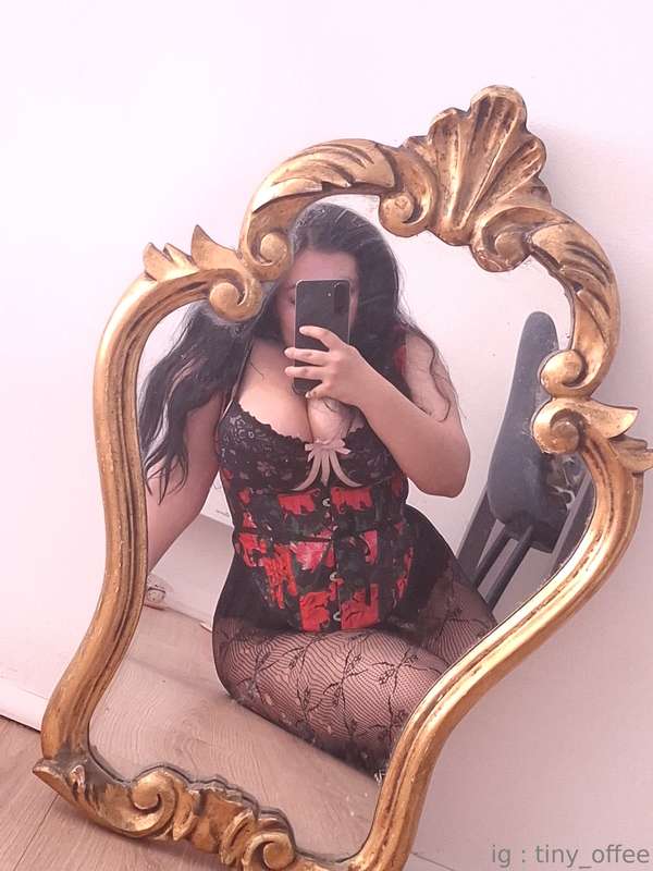 Tu me dis bonjour en pv ? S'il-te-plaît ?～～☆～★～☆～★～☆～～ENG : ..