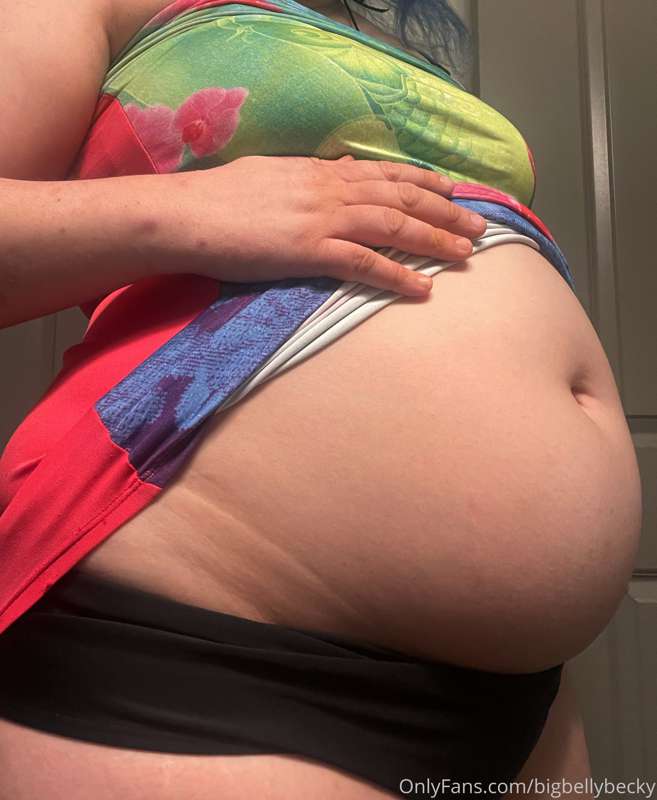 bigbellybecky