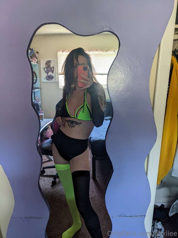 shego, oh now that would be a good sexy video...