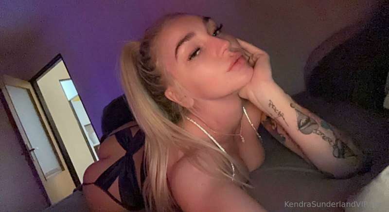Photo 482 of Kendra Sunderland on Tocromo