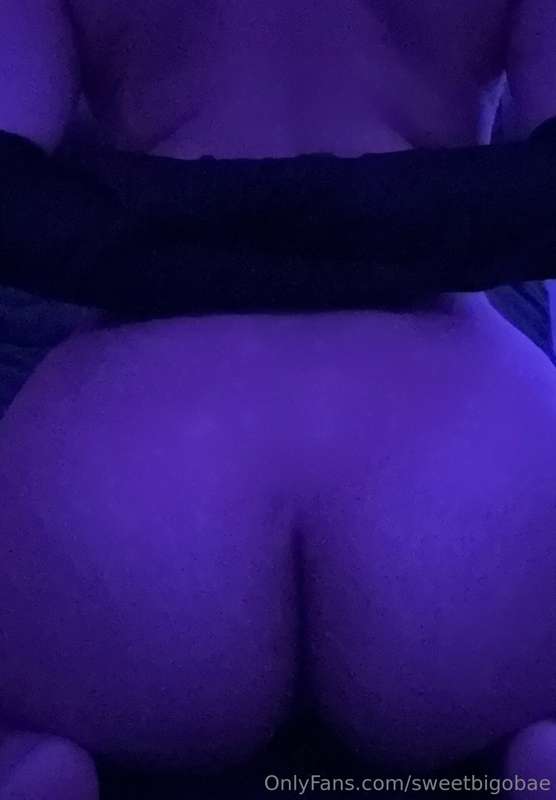 Would you like to tie my hands behind my back papi?😏