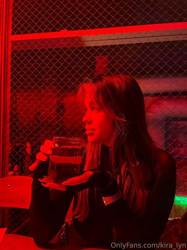 kira_lyn