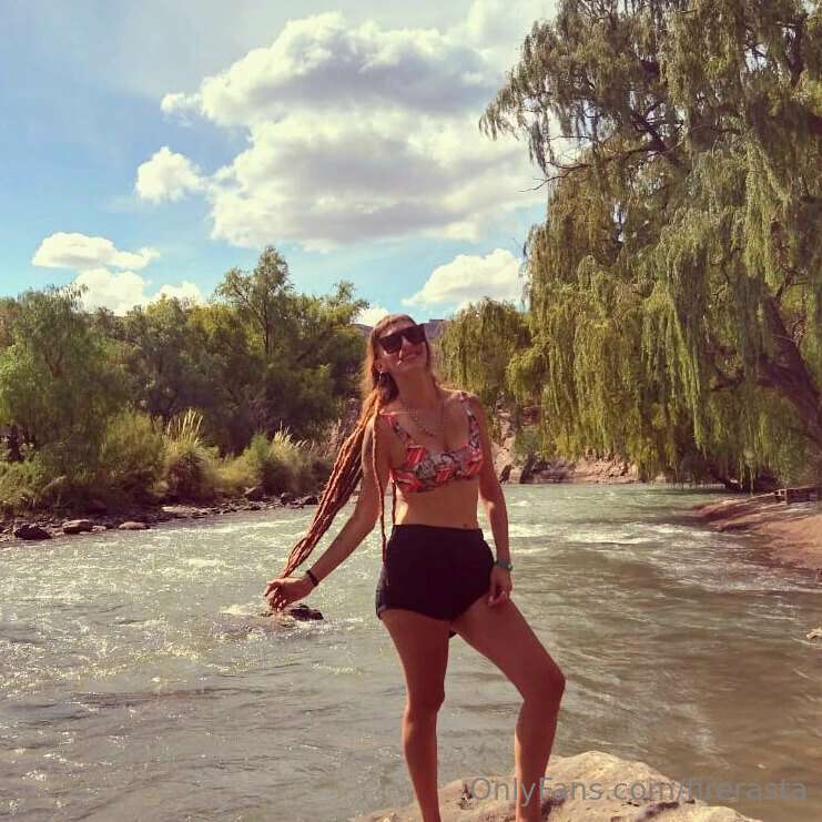 In the river, love!!! 😍😍🔥🙌 @firerasta