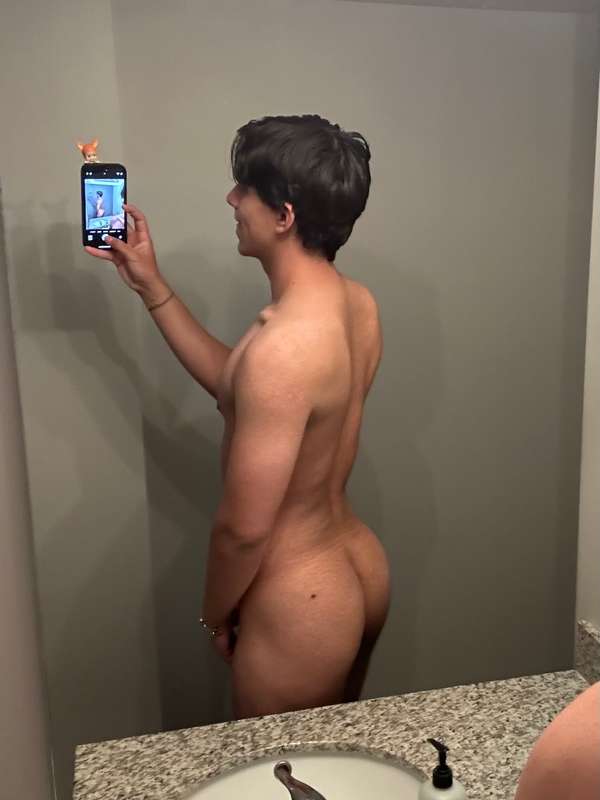 bttmboy_25