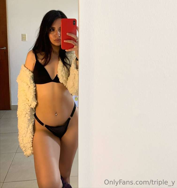 💋 @girl_argentina 💋Hi love, I'm a hot Latina 😈 I'll be waiti..