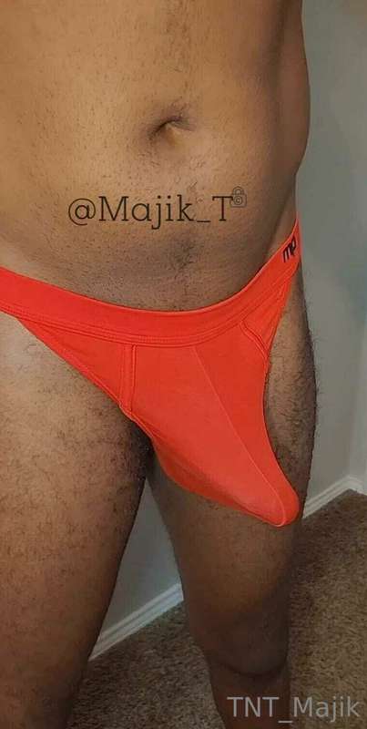 majik_t image #0