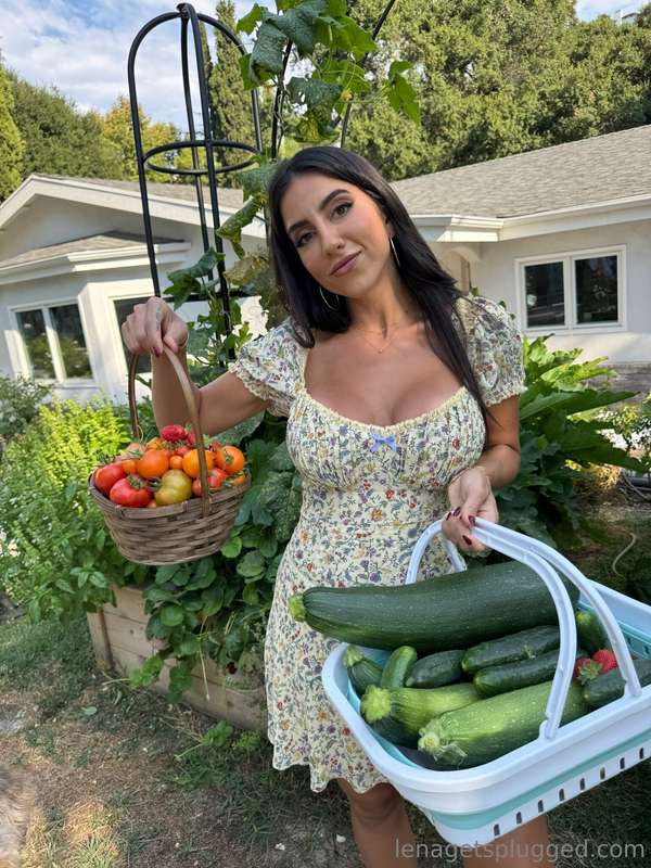 lenatheplug image #0