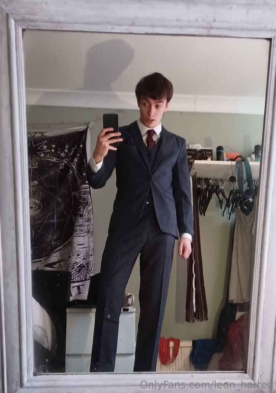 those of you who like the the shirt and tie... office leo is..