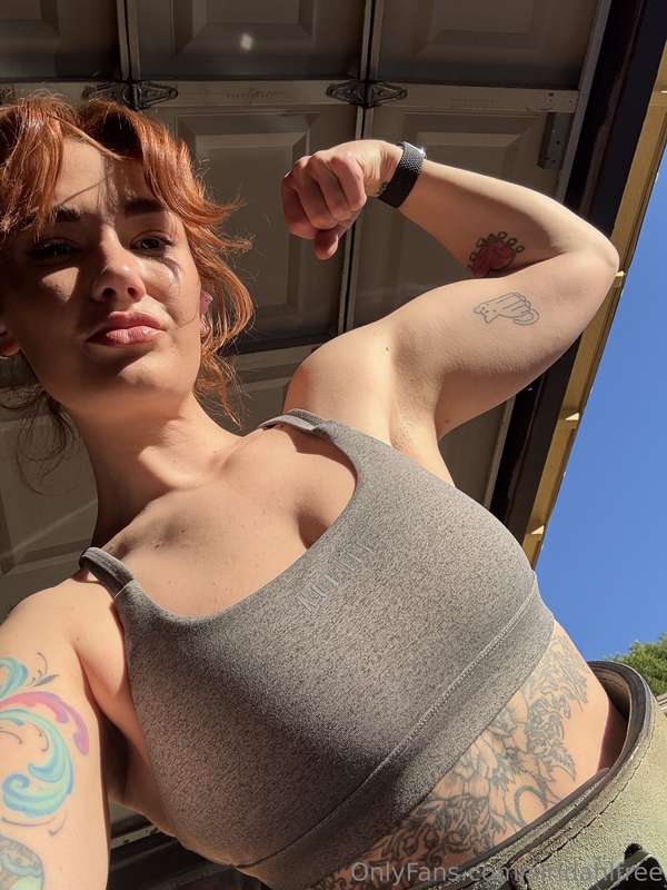  Jerk Off Missions are back!!! Sub to @SiriDahl and DM “MISS..