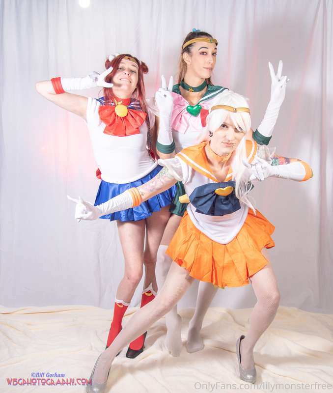 lilymonsterfree image #34