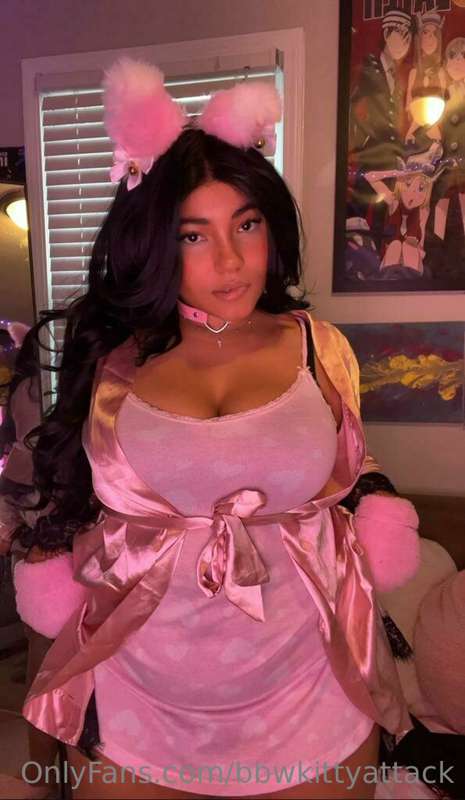bbwkittyattack image #0