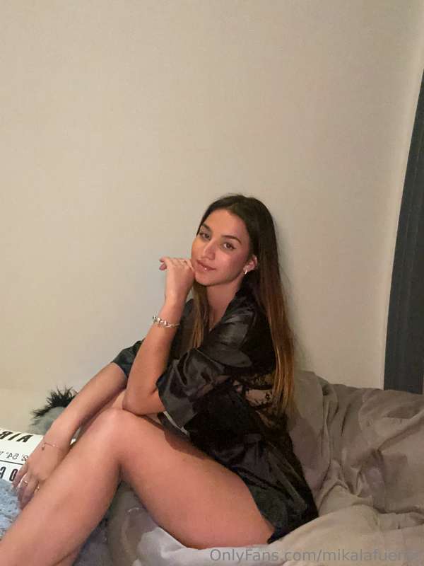 mikalafuente photo