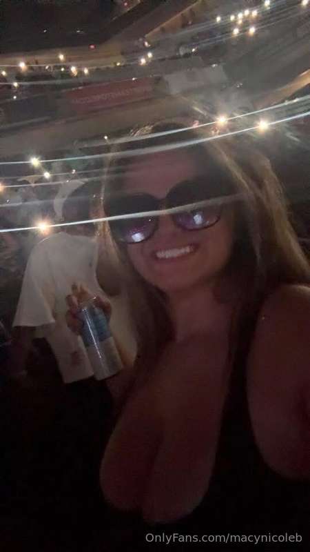 macynicoleb