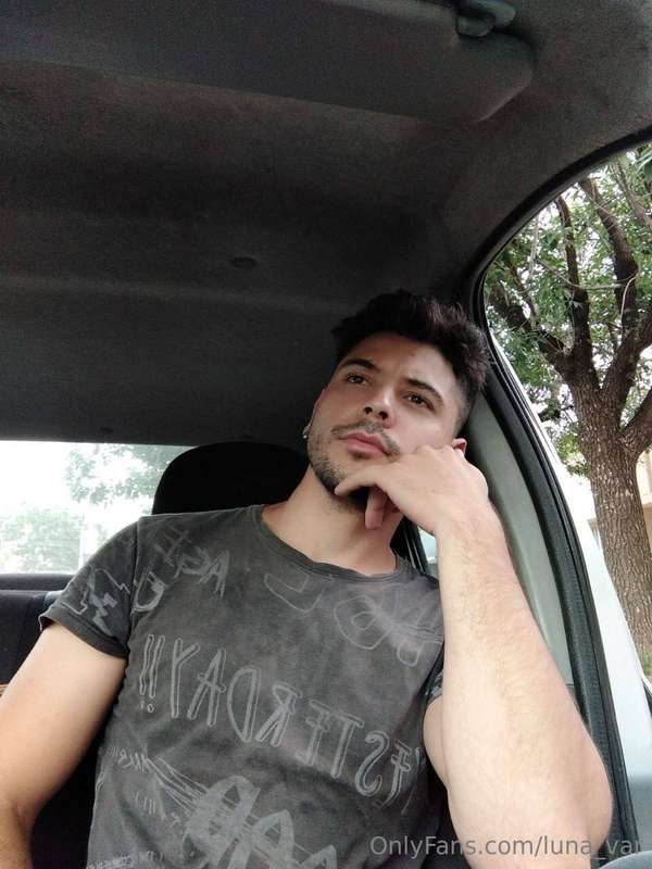SUBSCRIBE FOR FREE 🇦🇷 @mozoatuservicio Naked🔥Hot chat 😏💪🏻🥵WI..