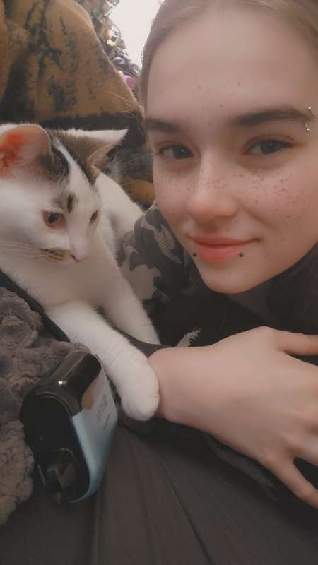 izzy_hellbourne image #2