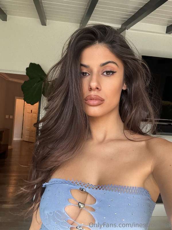 Hey guys 💋 how is your August? Wanna know what I am doing? T..