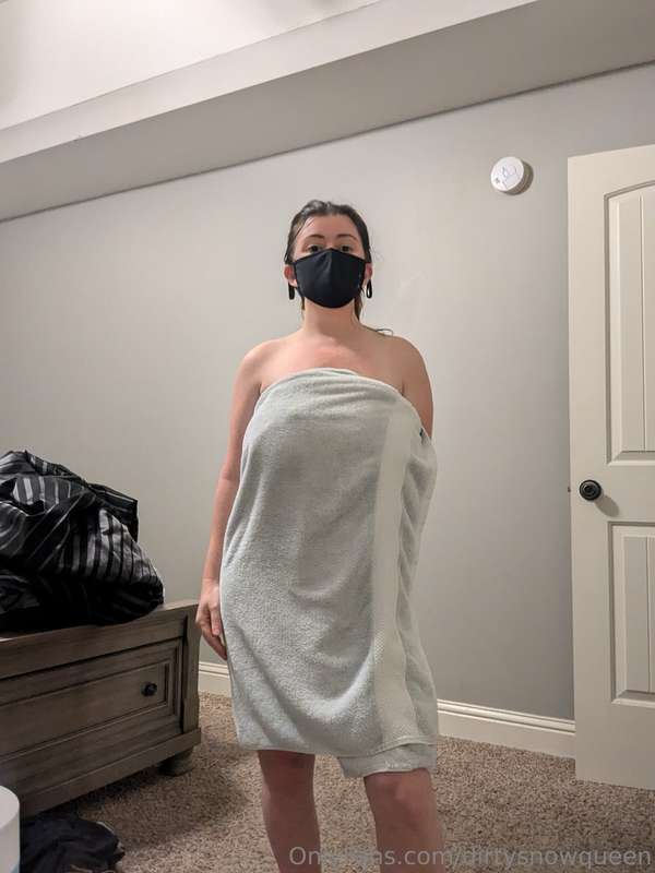 Fresh out the shower. Like for vid 💦💦💦
