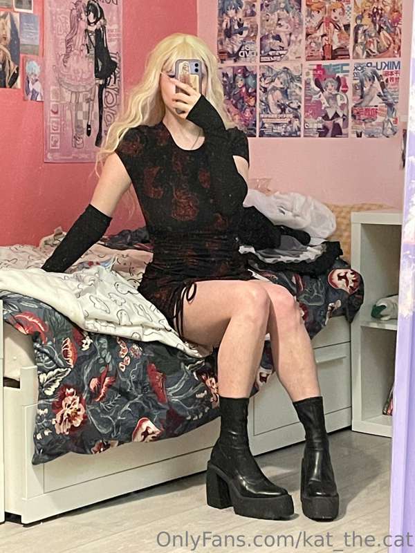 This wig makes me feel so powerful istg😩

I just finished an..