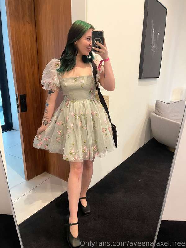 POV: we’re at the Grammys pre-party together and I’m wearing..