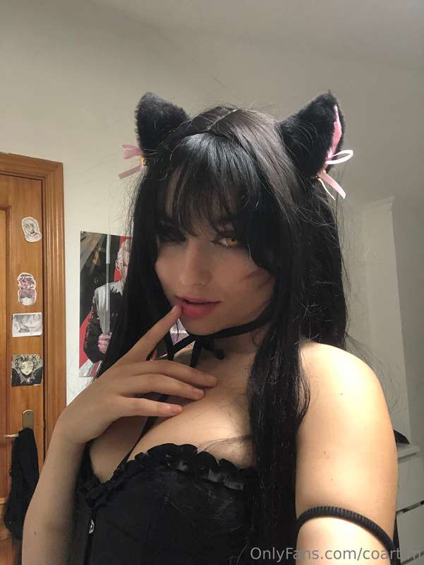 Spoiler babys!! 
More kitten here!!