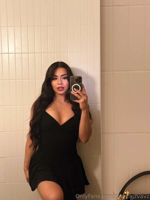 Little black dress 🥹
