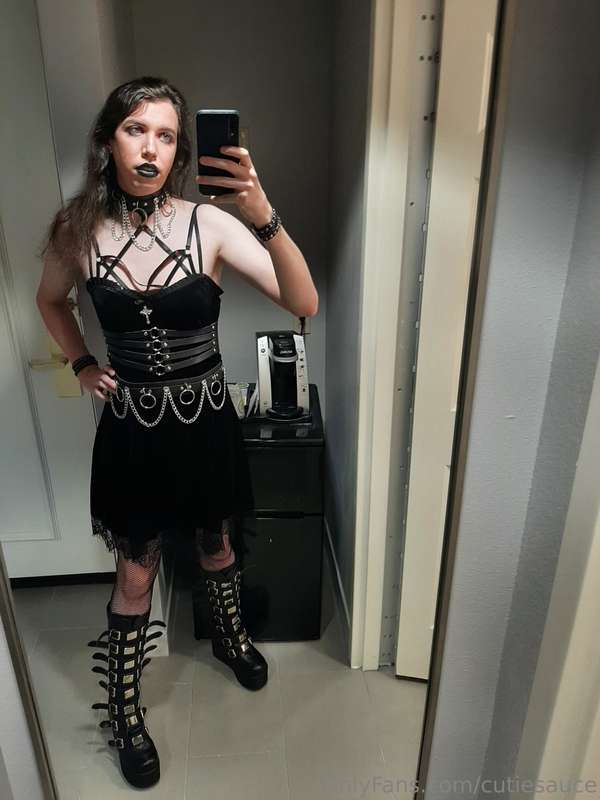 Went to a con recently and walked around in these fits. Felt..