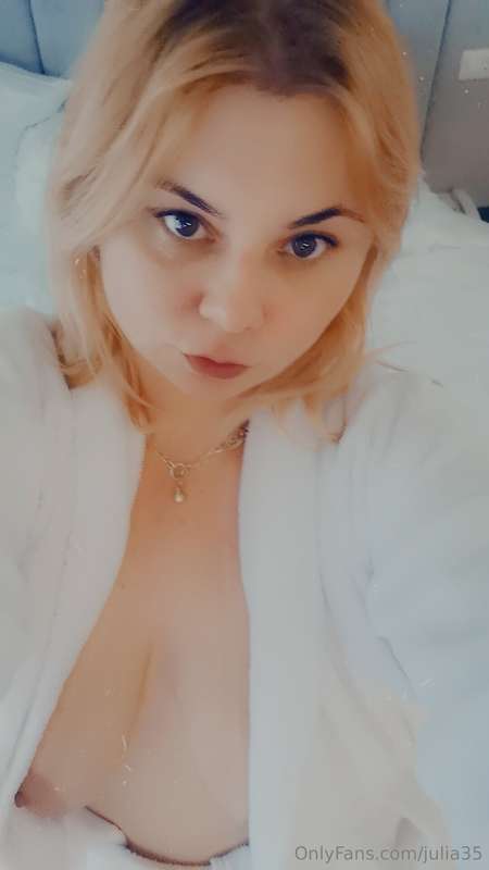 💋😘😍🤗❤️💗💕💞💖💘❣️🤗