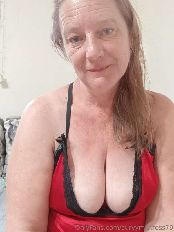 curvymistress79