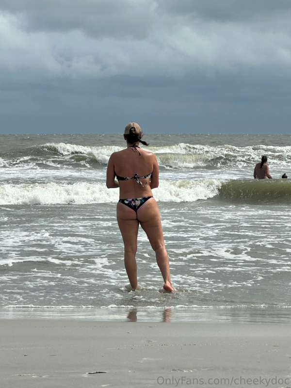 How do you celebrate Thong Thursday?