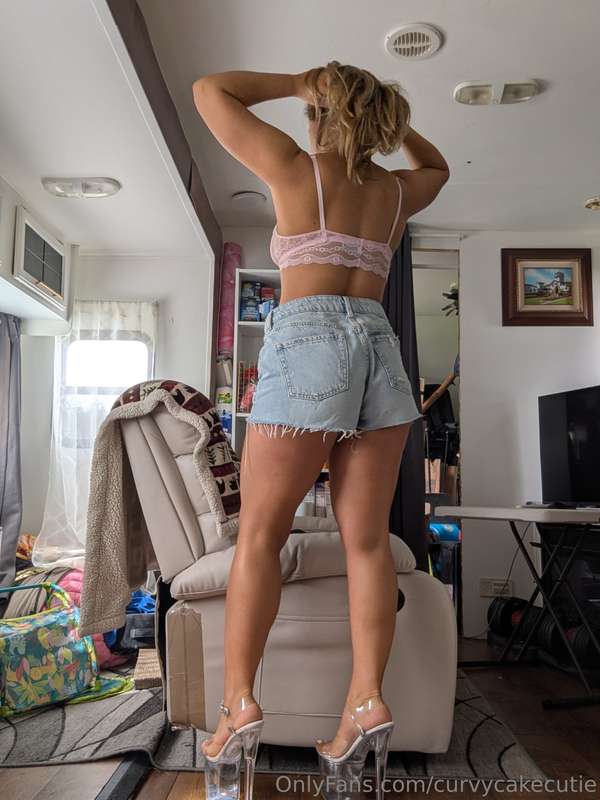 curvycakecutie