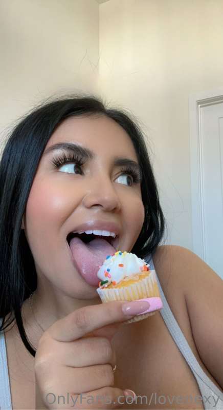 lovenexy photo