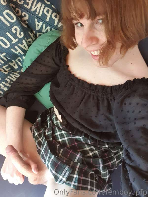 femboy_pfp image #10