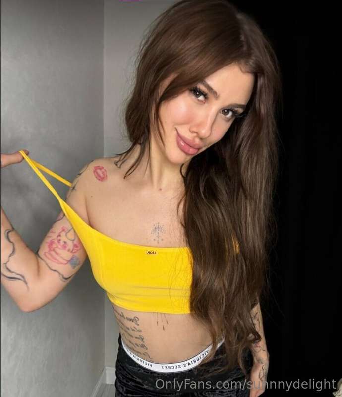 ⚡️@elisabrownie NOW WET⚡️Oh my god @elisabrownie wants you....