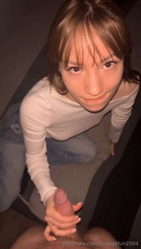 Ever been smiled at by a cute girl right before she sucks yo..
