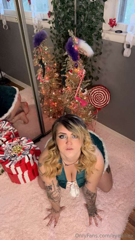Such a good girl, a perfect little elf for Santa to useLocke..