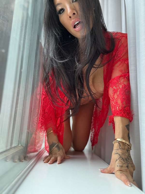 Foto 494 de Asa Akira en Tocromo