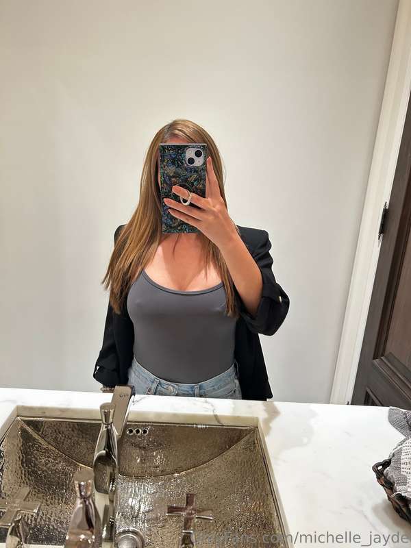 Can you tell I was feeling a bit chilly, my nipples really w..