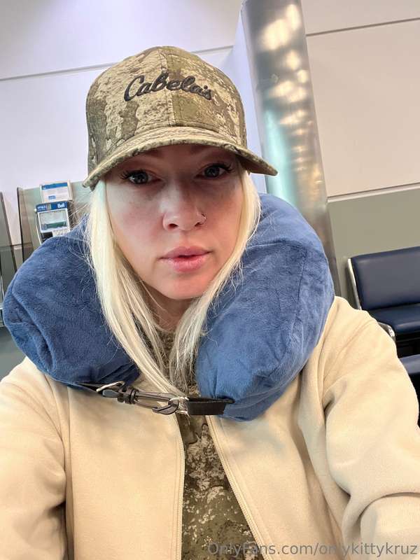 Leaving for Mexico 🇲🇽 yay ! Can’t wait to show you my bikini..