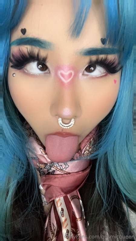 qosmicqueen