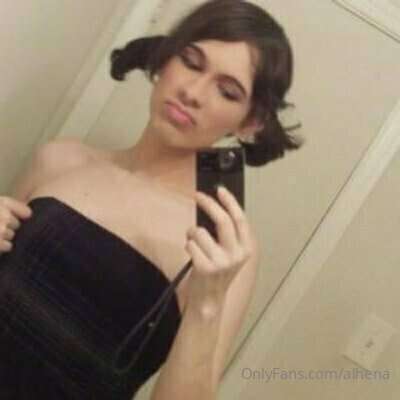 Shorty is a baddie...