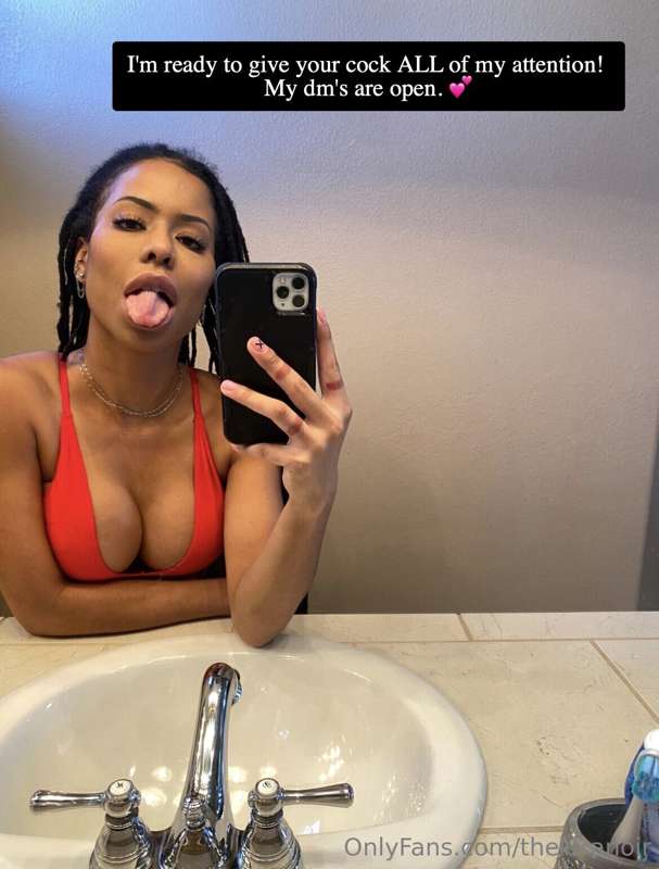 Foto 660 von Kira Noir auf Tocromo