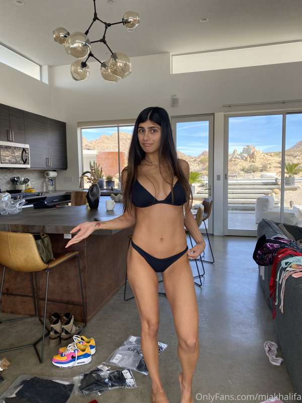 Foto 309 de Mia Khalifa en Tocromo