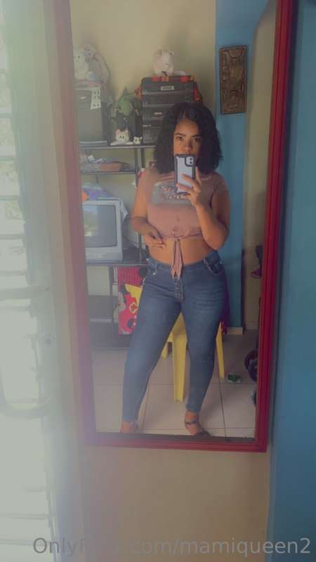 mamiqueen2 image #0